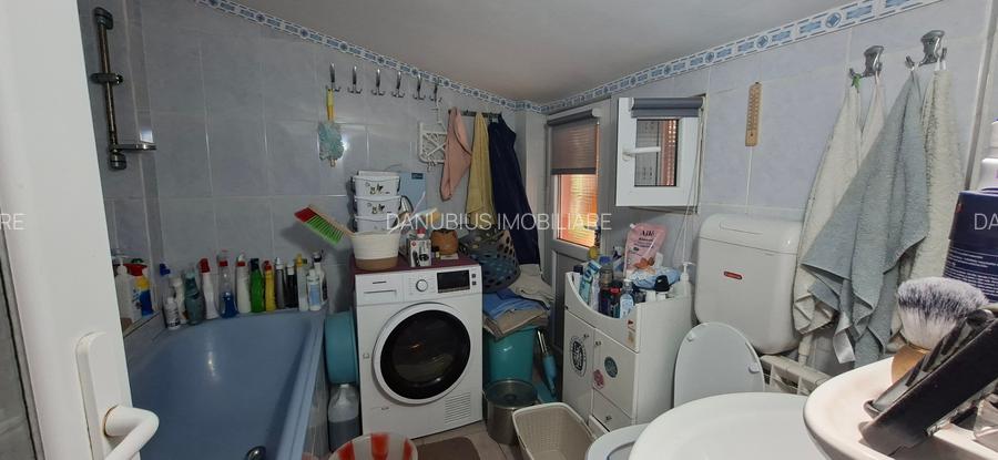 Casă versatilă în zona Port – acces dublu, ideal locuință sau activitate comerci - 9