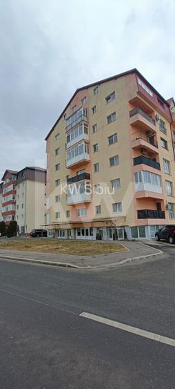 De Vanzare – Apartament amenajat la demisol inalt, Cartierul Ștrand, Sibiu - 3