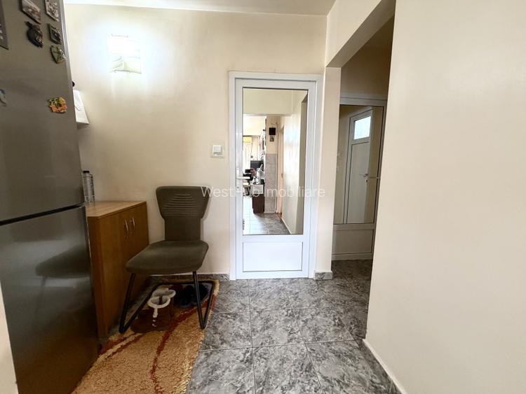 Apartament mobilat/utilat, 3 camere, 60 mp utili - zona Lipovei  - 8