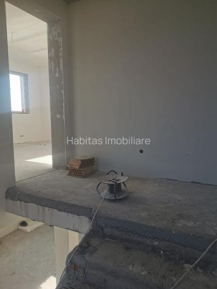 Casa individuala cu terasa,panorama spre lac, garaj, teren 300mp - 15