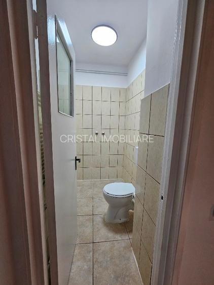 De vanzare apartament 4 camere- Apusului - 7