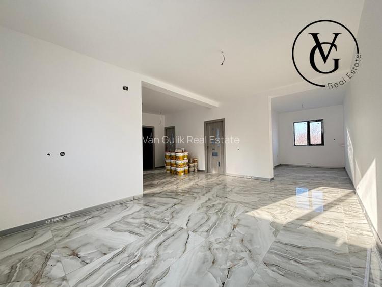 Casa la sol, 4 camere - 269 mp - Navodari - 2