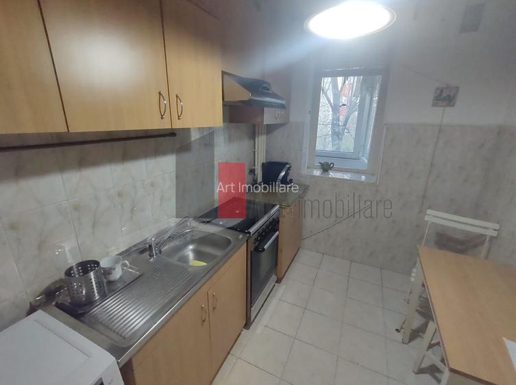 Vânzare apartament 3 camere Bd. Obregia - Pța Străduinței - 19