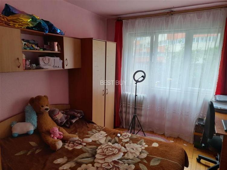 PIATA RAHOVA, ALEXANDRIEI 4 CAMERE 86 MP ETAJ 2/4 BLOC 1973 - 6