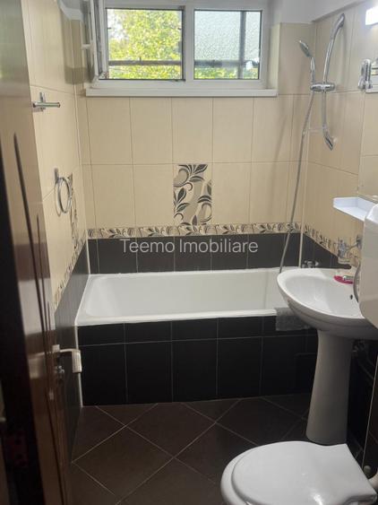 Apartament 3 camere / semidecomandat / 71 mp / balcon / metrou / Drumul Taberei - 7