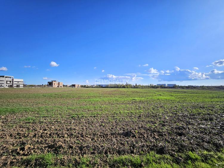 Teren intravilan Balotesti / 5.000 mp / D: 18 m / langa lac / comision 0% - 9