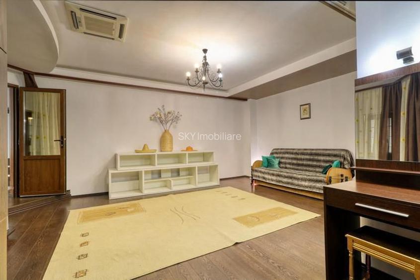 Apartament 5 camere,  Etaj integral vilă monument arhitectural - 14