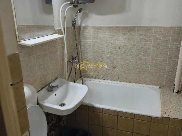 Garsoniera, zona Zimbru. - 5