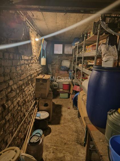 Casa singur in curte zona Astra - 21