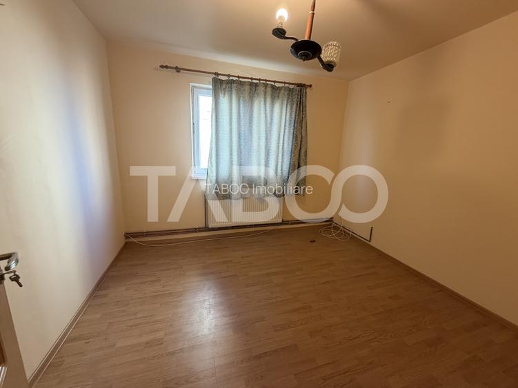 Comision 0% Apartament semidecomandat 3 camere etaj 1 zona Garii - 3