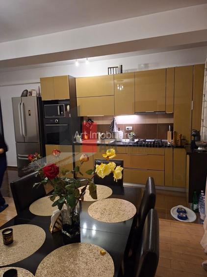 Vand Ap. 4 camere Str. Rezervelor 70 Militari Residence - 2