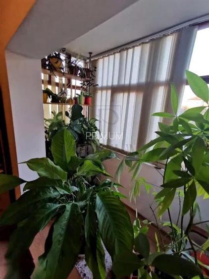 SAGULUI - ETAJ 2 - BLOC IZOLAT - 3 CAMERE - 2 BAI - DEBARA - CLIMA - 5