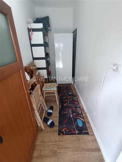 Casa Chercea, doua corpuri cladire, 3 camere, suprafata 256 mp - 6