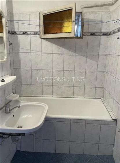 Vanzare Apartament 3 Camere Decomandat Sos.Giurgiului - 6