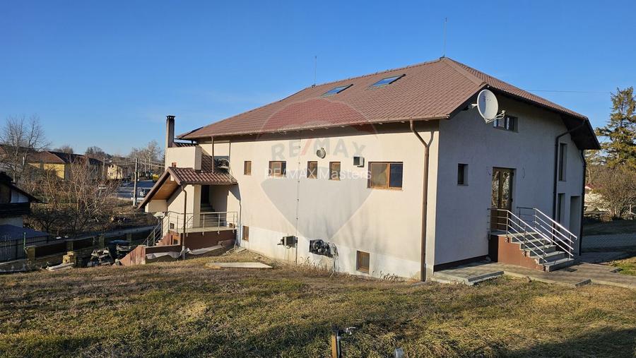 Complex comercial-cofetărie, patiserie pitzerie- Udești, Suceava - 44