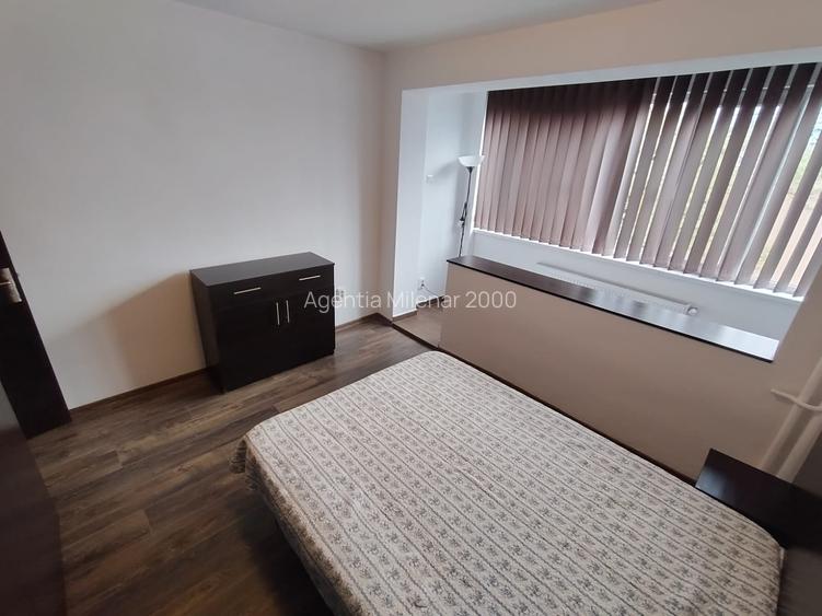 Lângă facultatea Medicină si Punctele Cardinale-pe frumosul bulevard TakeIonescu - 11