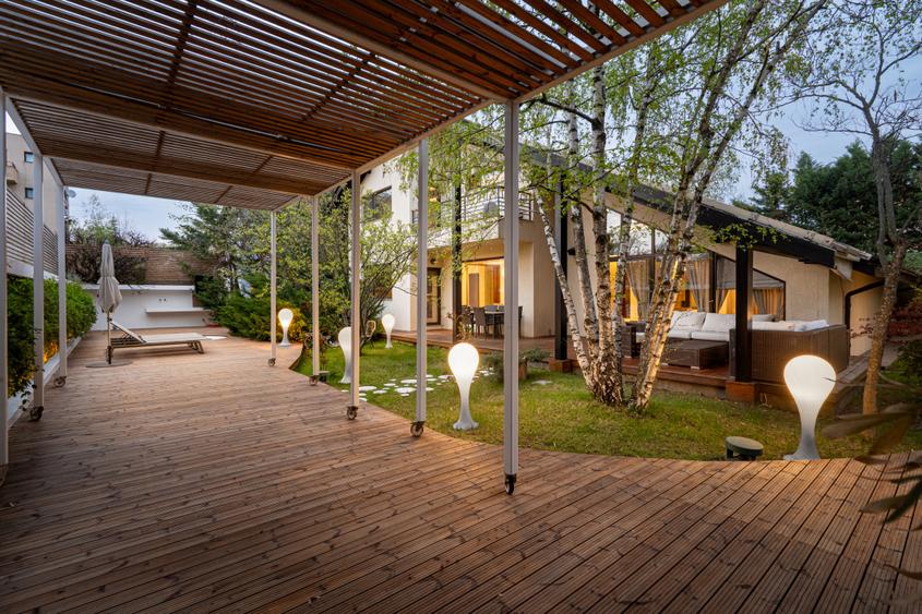 IANCU NICOLAE - COMPLEX TRAIAN, VILA 400 MP TOTAL, LOT 750 MP!