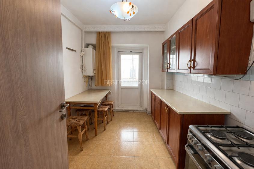 Apartament de vanzare, 2 camere, bine compartimentat, Nicolina, 1986, etaj 3 - 3