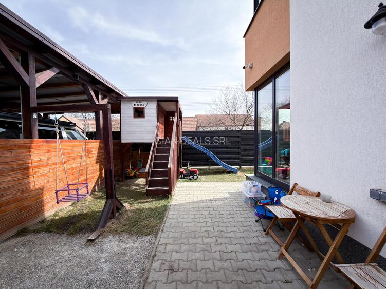 Casa Insiruita Zarnesti Mobilata Utilata - 6