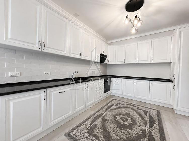 Penthouse de lux, lift privat si terasa de 65mp, Torontalului
