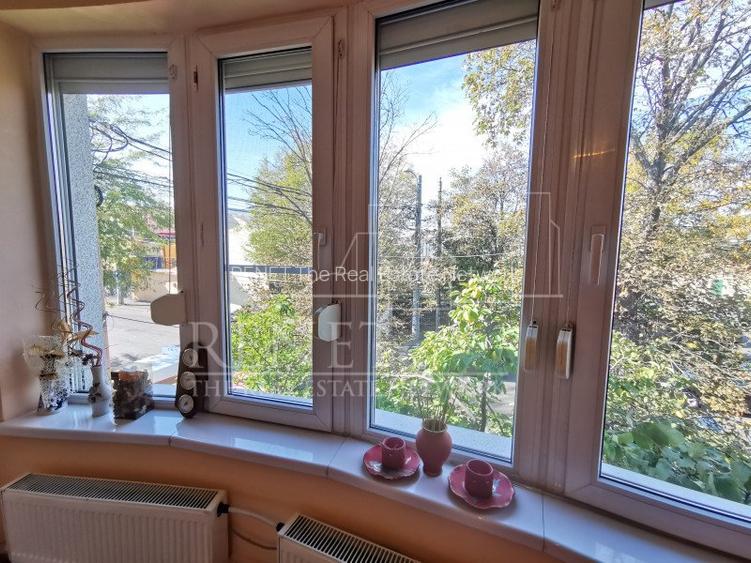 Casa Strada Muntii Carpati, 3 camere, curte proprie - 8