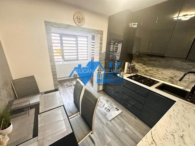 E3, decomandat, 3 camere, renovat ultramodern