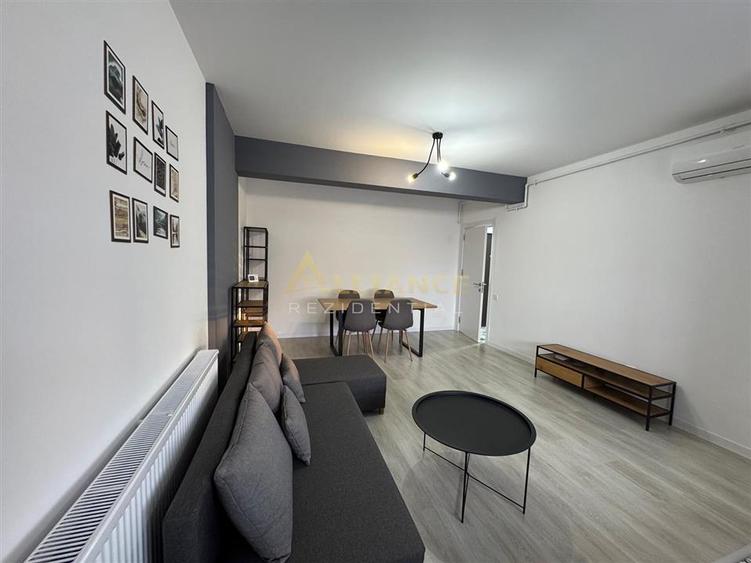 Metrou Berceni, 2 camere mobilat cu balcon