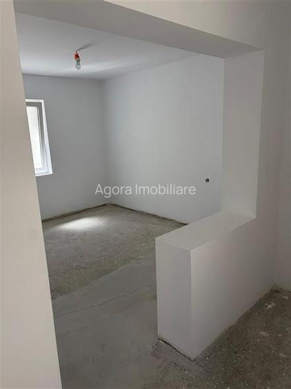 Construcție cu două camere și beci - Burdujeni - 3