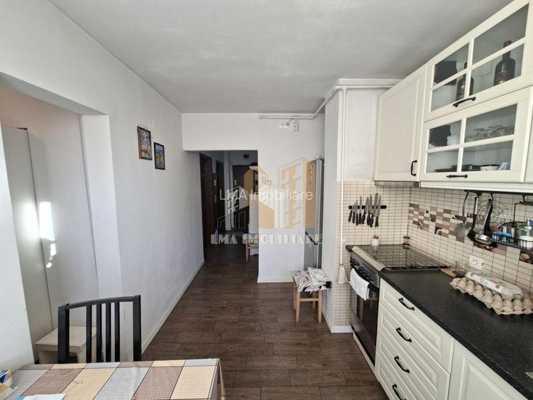 Apartament 3 camere semidecomandat Apolo Brasov - 10
