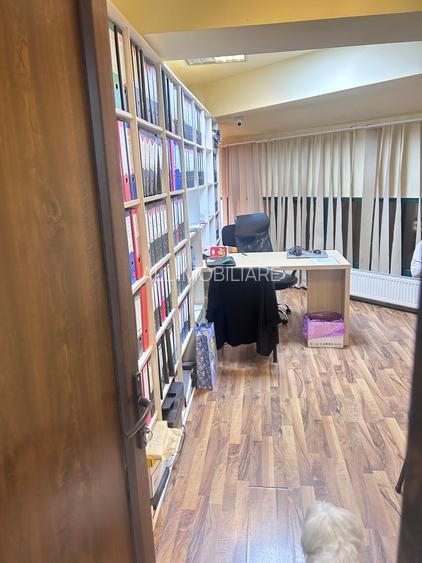 250 mp Birouri de inchiriat - 6