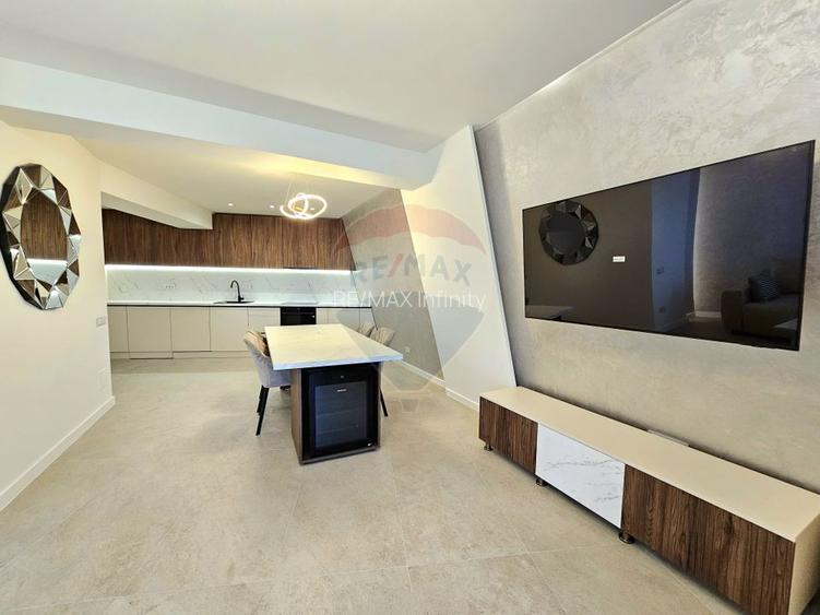 Inchiriez Apartament de LUX cu 3 camere si Terasa Superba în WINGS - 4