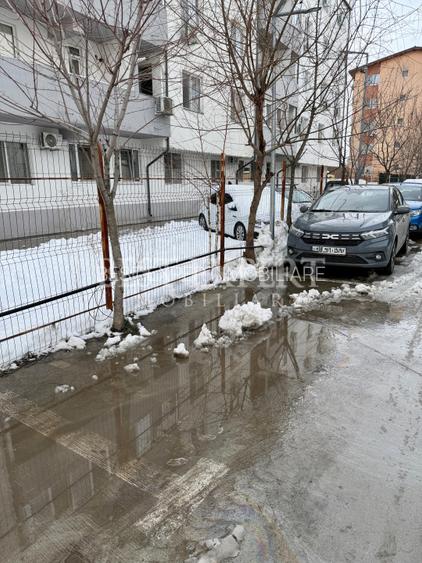 Apartament 3 camere,  luminos, complet mobilat si utilat cu Parcare | 3 min STB - 17