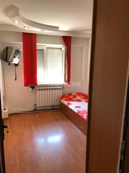 Apartament 3 camere, zona Centrala , etaj 4, renovat si mobilat - 13