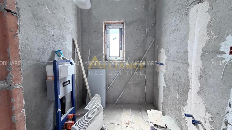 Casa Individuala - 4 camere - 2 bai - 363 mp teren - 11