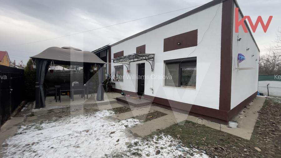 Triplex cu gradina si strada privata – confort, intimitate si stil - 2