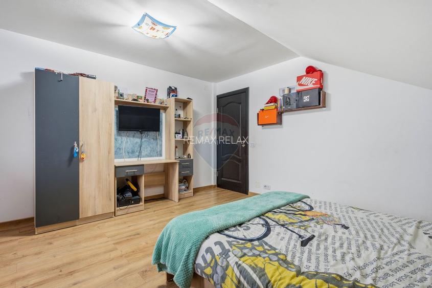 Casă P+M cu teren generos, zonă liniștită – Holboca. Comision 0% - 9