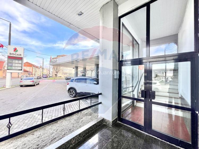 De închiriat spațiu comercial, 175 mp în zona Decebal - 3