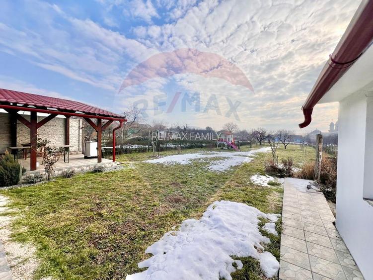 Casă de vânzare în zona Oncea, Str Ion Bogdan, teren 2.000 mp - 23