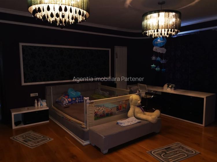 Vila Trivale - Montanstar, teren 1.750mp, piscina, mobilata - 18