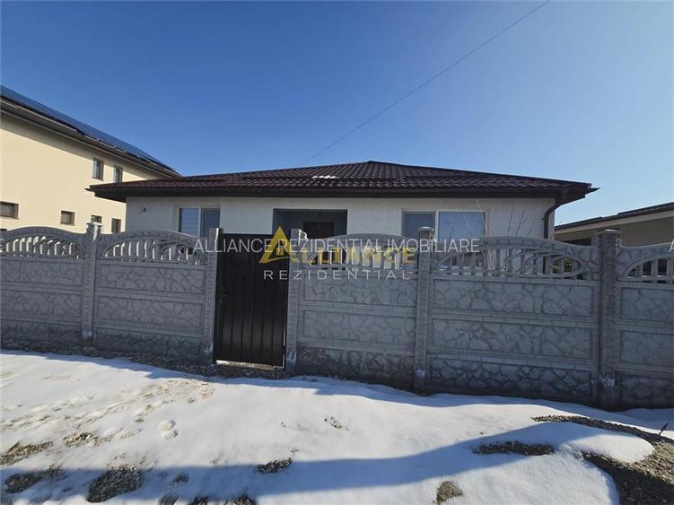 Casa mobilata si utilata- 3 camere- pod - beci - 2