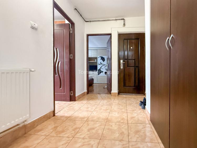Apartament 2 camere decomandat zona Eden, loc de parcare + centrala - 4