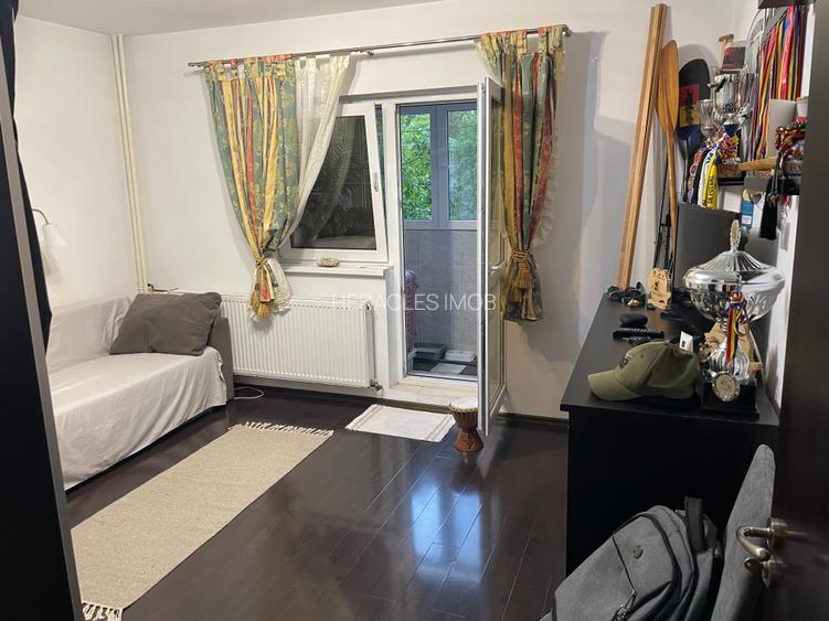 prosper,sebastian,strada novaci, - 6