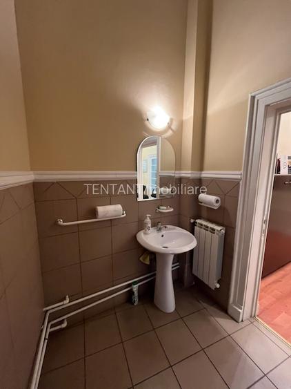 Investitie sigura! Vila individuala, pozitie ultracentrala, comision 0% - 14