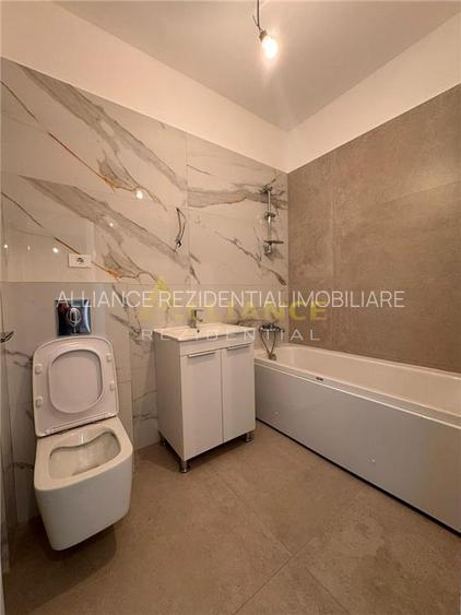 {Gata de mutare} Apartament cu 3 camere - 2 bai | STB 440 - 480 - 10