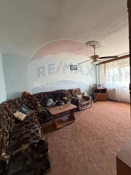 Apartament cu 3 camere de vânzare cu suprafata de 74mp - 2