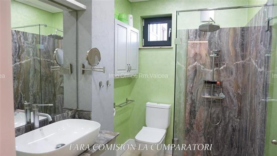 CEL MAI FRUMOS APARTAMENT DIN RAMNICU-VALCEA - 19