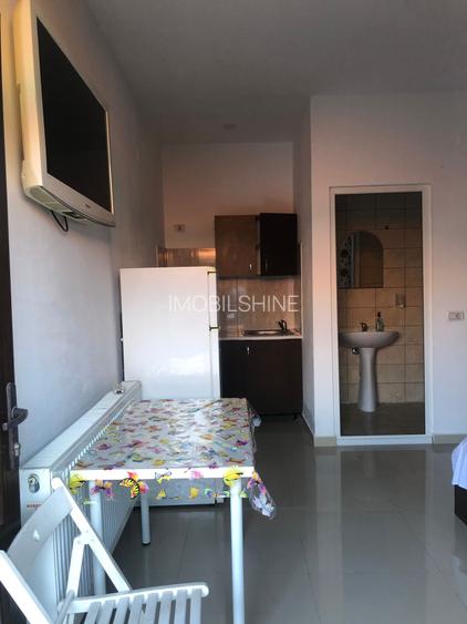 Oferim garsoniera de închiriat zona Delfinariu - 2