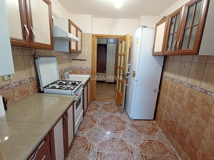 Apartament 2 camere, Decomandat, Nicolina 1, mutare imediata! - 4