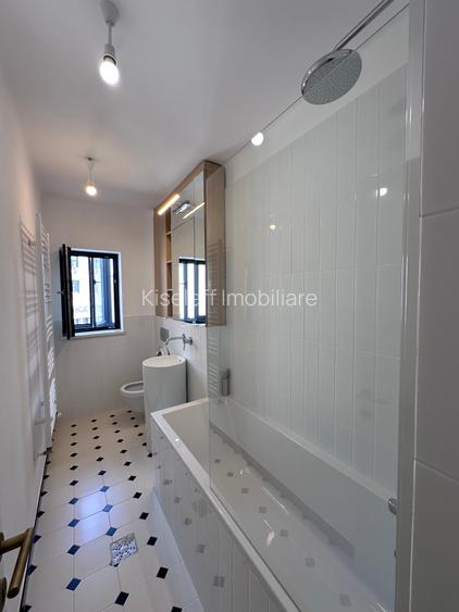 Renovat 2025.Nu are risc sau urgenta.83 mp.3 camere. - 2