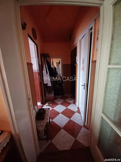 Apartament cu 2 camere zona ultracentrala etaj 3din4 - 6